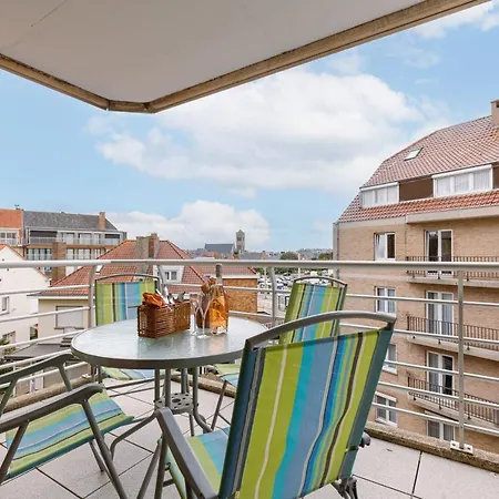 Cosy With 2 Terraces Right At The Beach * Oostende