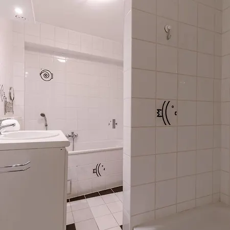Cosy With 2 Terraces Right At The Beach Daire *